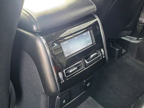 Used 2022 Lincoln Aviator Reserve w/ Equipment Group 201A AWD/4WD image 23