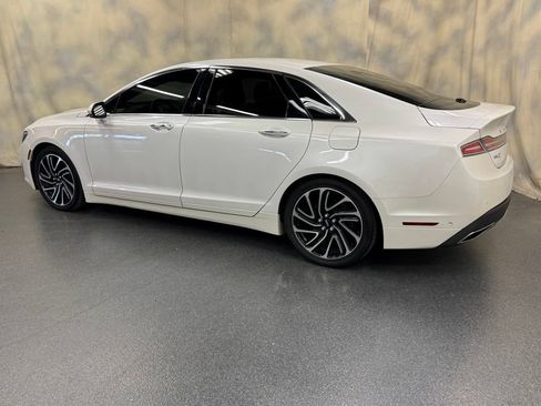 Used 2020 Lincoln MKZ Reserve w/ Luxury Package FWD image 4