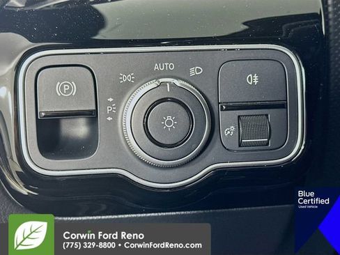 Used 2025 Mercedes-Benz CLA 250 4MATIC image 13