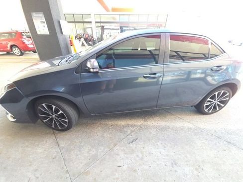 Used 2018 Toyota Corolla SE FWD image 4