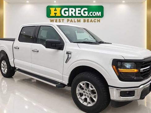 Used 2025 Ford F150 XLT w/ Equipment Group 301A Standard AWD/4WD image 4