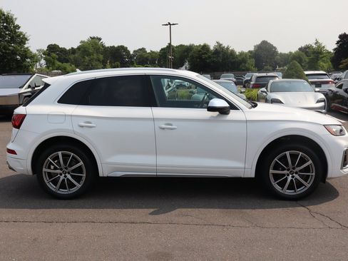 Used 2022 Audi SQ5 Premium Plus w/ Premium Plus Package AWD/4WD image 4