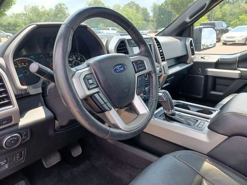 Used 2018 Ford F150 Lariat w/ Equipment Group 502A Luxury AWD/4WD image 12