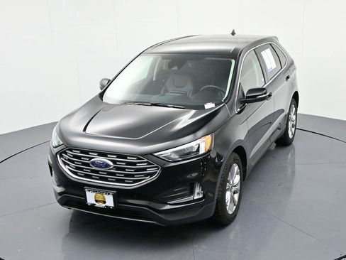 Used 2024 Ford Edge Titanium image 16