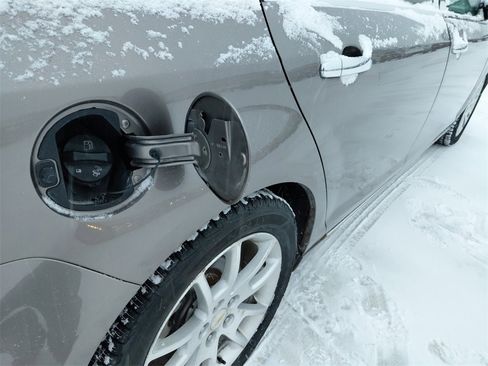 Used 2011 Chevrolet Malibu LTZ image 22