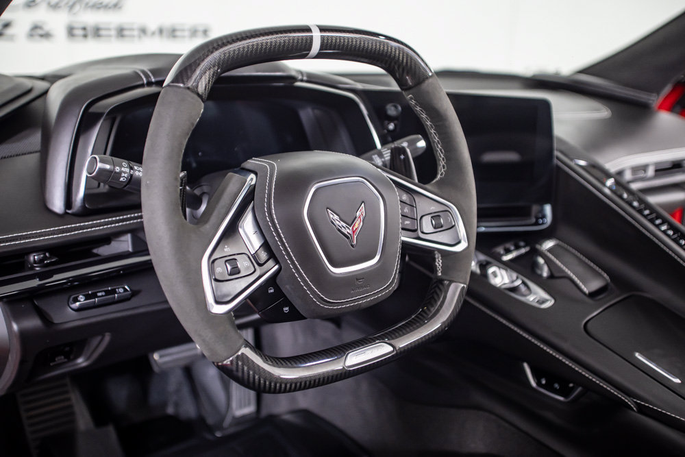 Used 2025 Chevrolet Corvette E-Ray w/ Stealth Interior Trim Package AWD/4WD image 22
