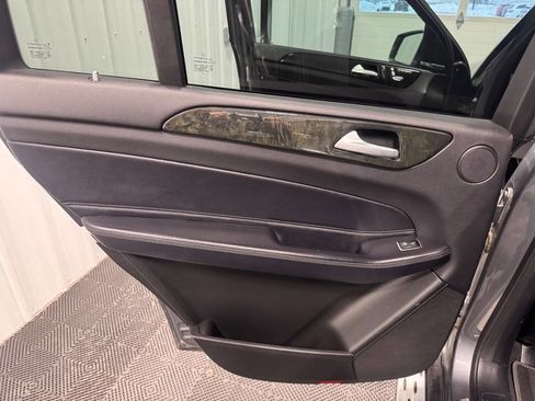 Used 2018 Mercedes-Benz GLS 450 4MATIC image 14