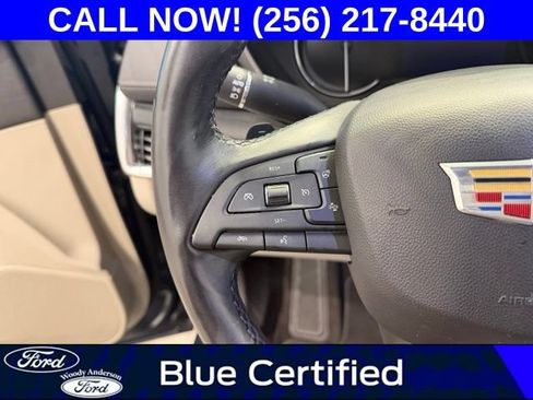 Used 2019 Cadillac XT4 Premium Luxury FWD image 11