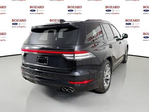 New 2026 Lincoln Aviator 2WD image 7