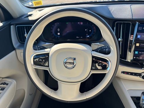 Certified 2024 Volvo XC60 B5 Core w/ Climate Package image 7