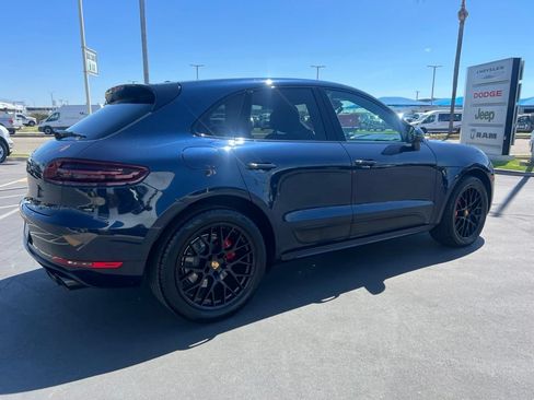 Used 2018 Porsche Macan GTS AWD/4WD image 14