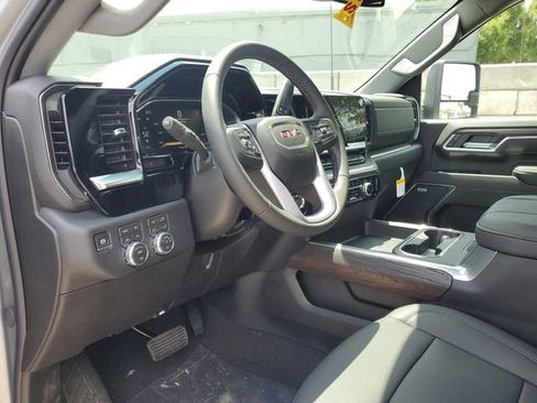 New 2026 GMC Sierra 2500 SLT w/ SLT Premium Package AWD/4WD image 21