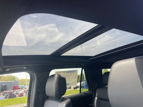 New 2026 Ford Expedition Max Platinum AWD/4WD image 10