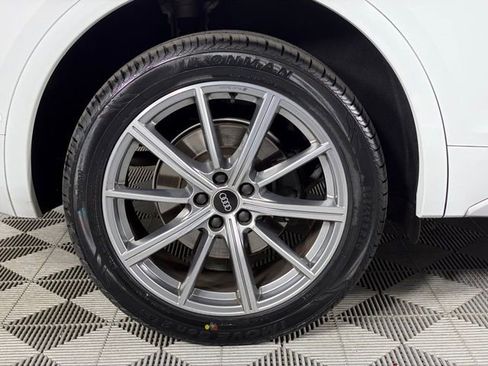 Used 2022 Audi SQ5 Prestige image 13