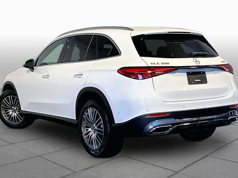 New 2026 Mercedes-Benz GLC 300 4MATIC image 3