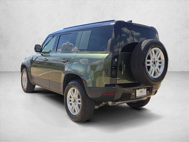 New 2026 Land Rover Defender 110 S AWD/4WD image 9