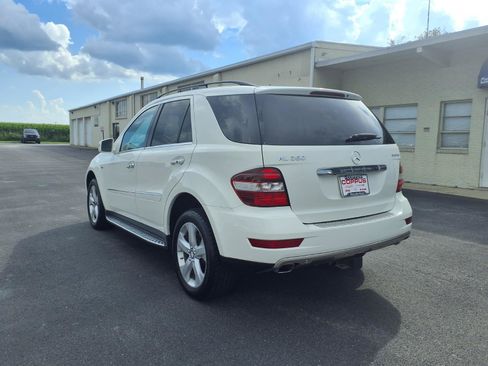 Used 2011 Mercedes-Benz ML 350 BlueTEC 4MATIC image 7