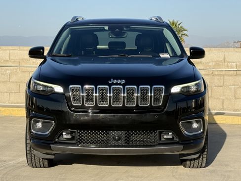 Used 2019 Jeep Cherokee Overland w/ Technology Group image 6