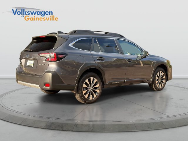 Used 2025 Subaru Outback Limited w/ Popular Package #2 AWD/4WD image 4
