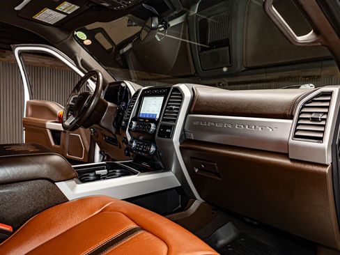 Used 2021 Ford F350 King Ranch w/ King Ranch Ultimate Package image 19
