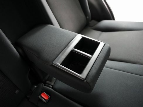 Used 2017 Toyota RAV4 XLE image 45