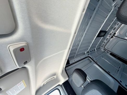 New 2026 RAM ProMaster 2500 w/ Convenience Group FWD image 16