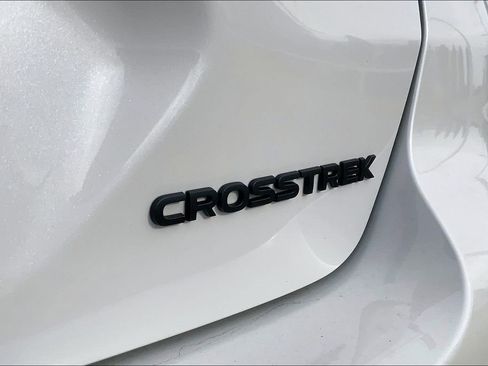 Used 2026 Subaru Crosstrek 2.0i Premium image 9