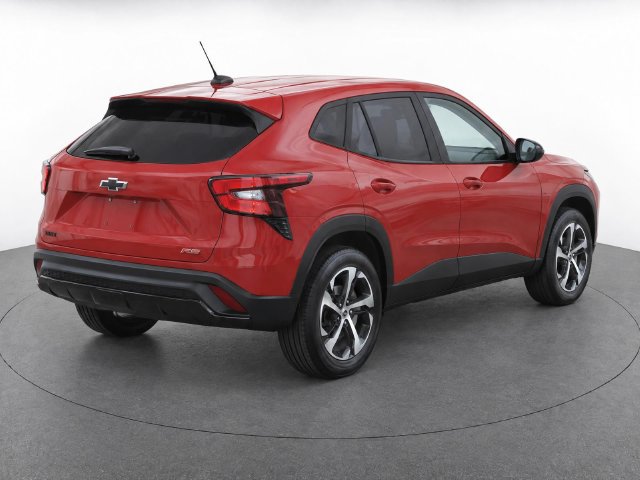 Used 2026 Chevrolet Trax RS w/ Driver Confidence Package FWD image 8