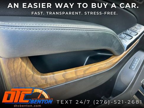Used 2019 GMC Yukon XL Denali w/ Denali Ultimate Package AWD/4WD image 13