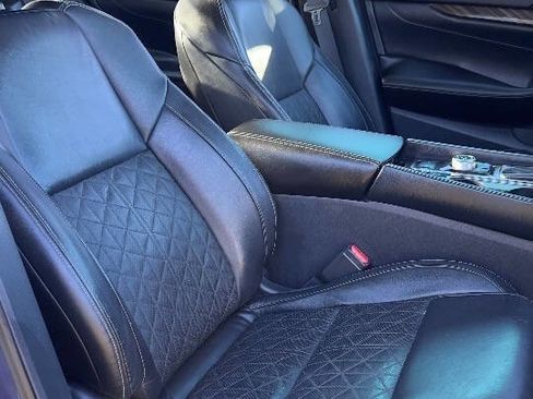 Used 2018 Nissan Maxima Platinum image 13