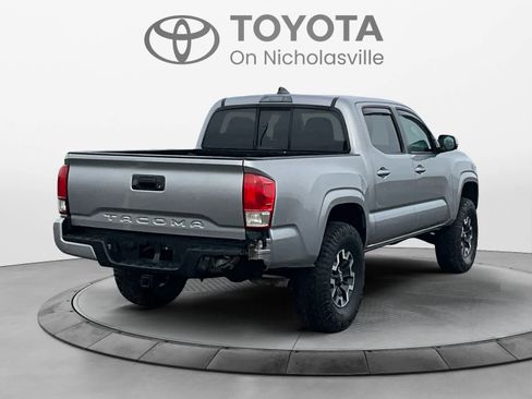 Used 2021 Toyota Tacoma SR image 6