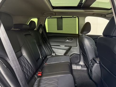 New 2026 Nissan Rogue Platinum w/ Platinum Premium Package image 37