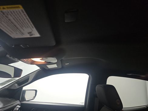 Used 2023 Chevrolet Colorado Trail Boss w/ Advanced Trailering Package image 14