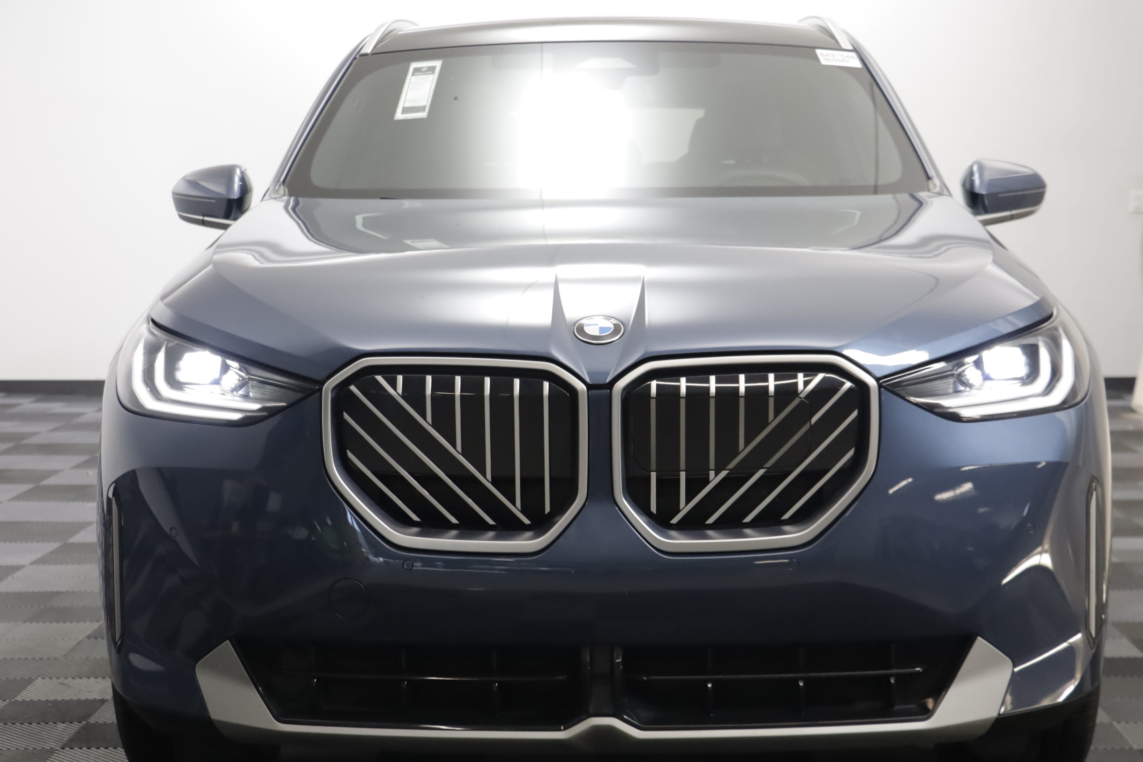 Used 2025 BMW X3 xDrive30i w/ Convenience Package AWD/4WD image 20
