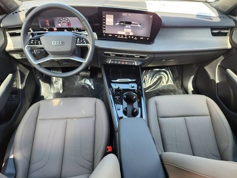 New 2026 Audi Q3 quattro 2.0T AWD/4WD image 24