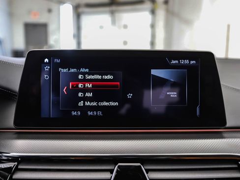 Used 2018 BMW M5 AWD/4WD image 17