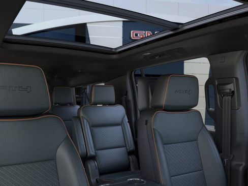 New 2026 GMC Yukon XL AT4 AWD/4WD image 24