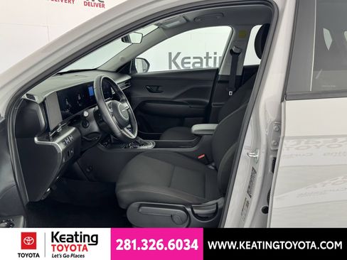 Used 2026 Hyundai Kona SEL Sport FWD image 14