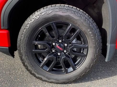 Certified 2022 GMC Sierra 1500 Elevation image 11