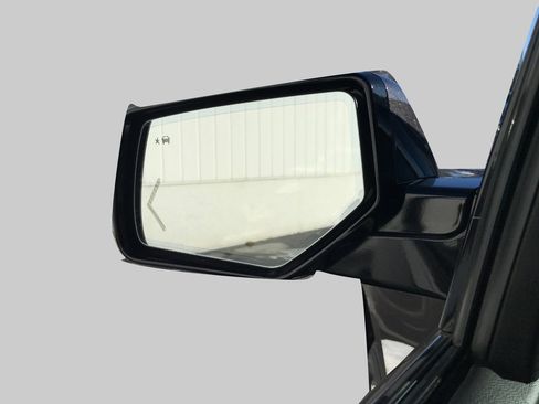 Used 2015 GMC Yukon SLT w/ Open Road Package image 20