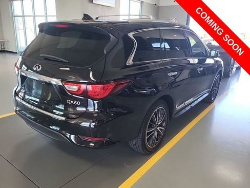 Used 2016 INFINITI QX60 FWD w/ Deluxe Technology Package image 3