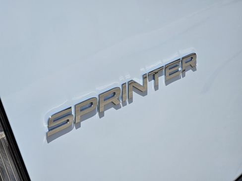 Used 2026 Mercedes-Benz Sprinter 4500 image 29