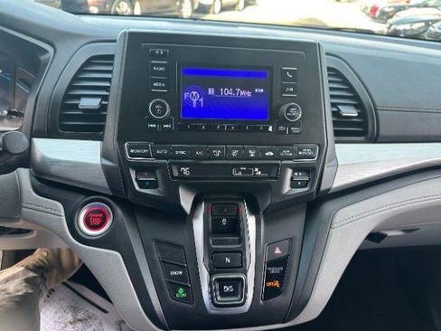 Used 2019 Honda Odyssey LX image 25
