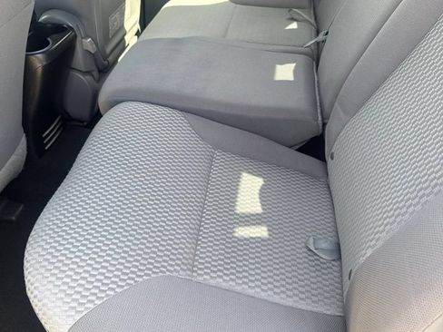 Used 2014 Toyota Tacoma PreRunner w/ Convenience Package RWD image 18