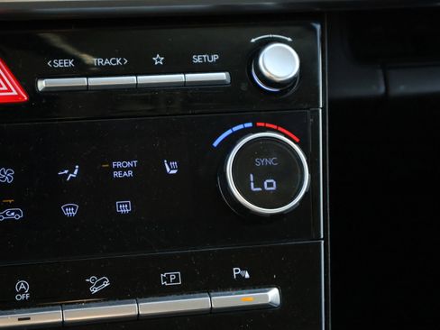 Used 2025 Hyundai Santa Fe SEL image 32