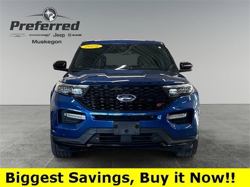 Used 2021 Ford Explorer ST w/ ST Street Pack image 4