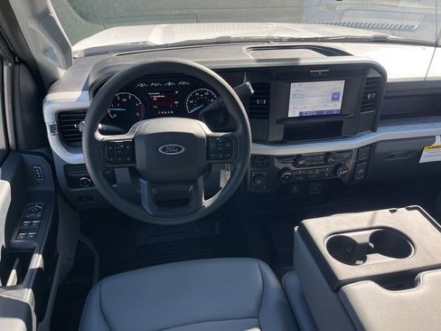 New 2026 Ford F350 XL w/ XL Chrome Package image 3