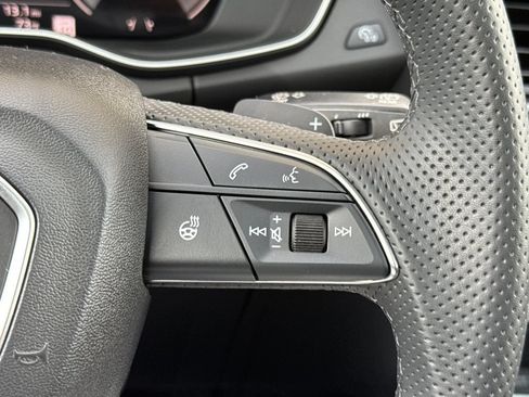 Certified 2024 Audi Q5 e Prestige w/ Prestige Package AWD/4WD image 32
