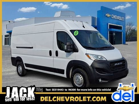 Used 2025 RAM ProMaster 2500 w/ Convenience Group FWD image 1