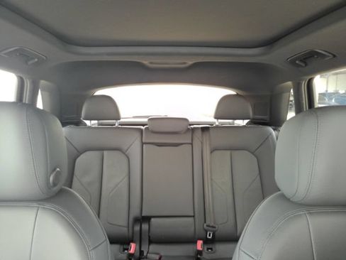 Used 2022 Audi Q3 2.0T Premium AWD/4WD image 33